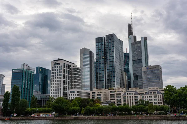 Frankfurt Niemcy Lipiec 2020 Widok Dzielnicę Finansową Frankfurcie — Zdjęcie stockowe