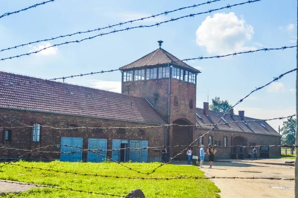 Auschwitz Polska Lipiec 2018 Wejście Birkenau — Zdjęcie stockowe