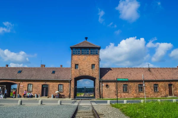 Auschwitz Polonia Julio 2018 Entrada Auschwitz Birkenau —  Fotos de Stock