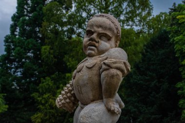 SALZBURG, AUSTRIA, 2 AĞUSTOS 2020: Cücelerin Bahçesi