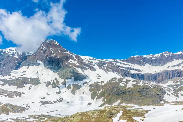 Talya Fransa Arasındaki Sınırın Karlı Dağlarının Alp Manzarası — Stok fotoğraf