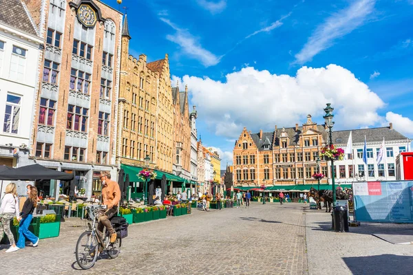 Bruges Belgio Luglio 2020 Piazza Principale Edifici Storici Nel Centro — Foto Stock