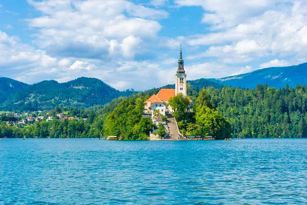Εκκλησία Στο Νησί Της Λίμνης Bled Σλοβενία — Φωτογραφία Αρχείου