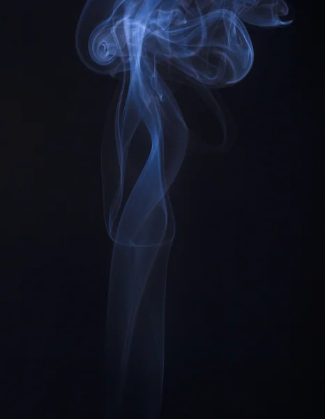黒地の煙の抽象的な姿 — ストック写真