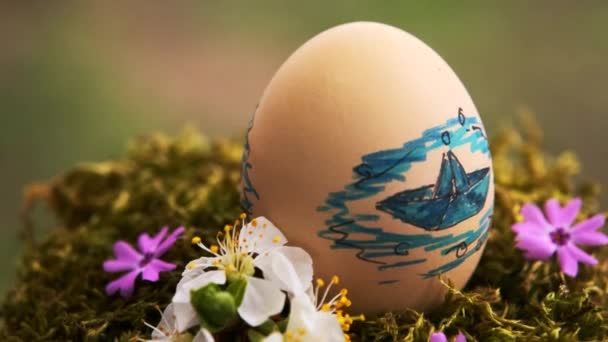 Σχεδίαση Ενός Πλοίου Ένα Πασχαλινό Αυγό Παράδοση Εορτασμού Του Πάσχα — Αρχείο Βίντεο