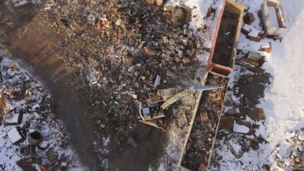 Fotografía Aérea Vertederos Chatarra Descargas Grúas Cargas Chatarra Vagón Ferroviario — Vídeos de Stock