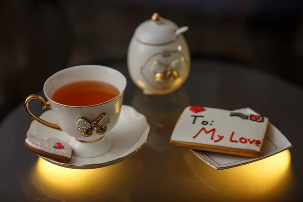 Tea with love gingerbread — Stock Photo, Image