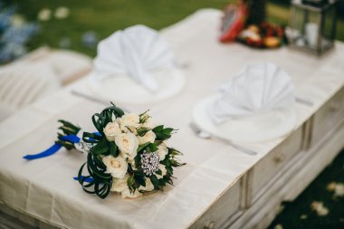 Güllü gelin buketi