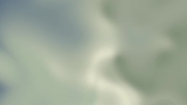 Bu video, soğuk havanın huzur dolu görsellerle ve yavaş, sinematik hikaye anlatıcılığıyla buluştuğu soğuk anların sessiz güzelliğini yakalıyor. Yumuşak tonlarla, ince hareketlerle ve sakin bir atmosferle izleyicileri duraklamaya, nefes almaya davet eder.