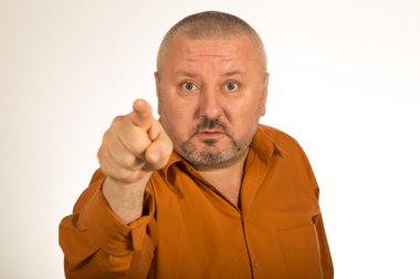 Kızgın bir adam size sakal işaret parmağı