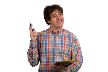 Adam pano ile tutun ve kalem ile tutun