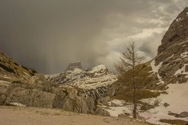 ドロミテ自然イタリア — ストック写真