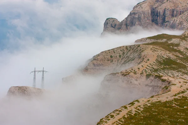 Nuvens de energia dolomitas — Fotografia de Stock