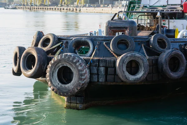 Закриття Буксирного Човна Промисловому Портовому Місті Бургас Болгарія — стокове фото