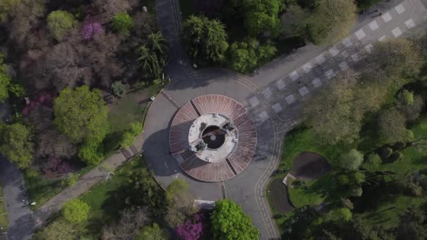 ブルガリア ブルガリアの海の庭にあるパンテオン記念碑の空中写真 — ストック動画