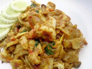 Fried noodle ile yeşil köri ve karides padthai tarzı, Tayland Gıda.