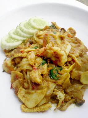 Fried noodle ile yeşil köri ve karides padthai tarzı, Tayland Gıda.