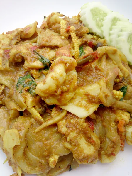 Fried noodle ile yeşil köri ve karides padthai tarzı, Tayland Gıda.
