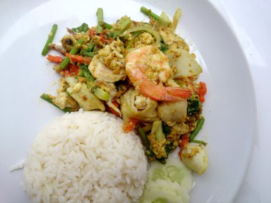 Tay Curry tarifi - ateş curry karides ve kalamar, karışık sebzeli karışık deniz ürünleri yengeç. Phat phong Tay, Tay gıda kari.