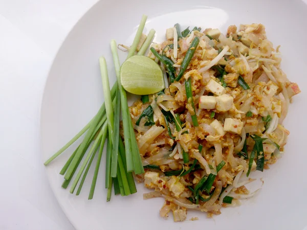 Almohadilla Tailandesa Fideos Arroz Fritos Con Tofu Plato Principal Nacional — Foto de Stock