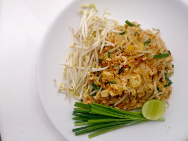 Tay gıda Pad thai, Stir fry tofu padthai tarzı ile erişte. Tayland'ın ulusal ana yemek biri. Tayland popüler gıda. Tay kızartılmış erişte. Vejetaryen yiyecekler, sağlıklı gıda