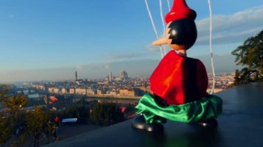 İtalya kukla bakarak Pinokyo manzara Floransa