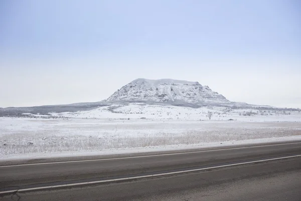 Boş kış yolu — Stok fotoğraf