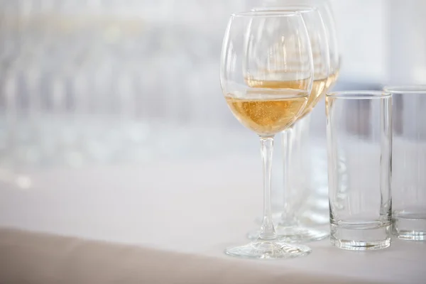 Glasses of white wine — Stock Photo, Image