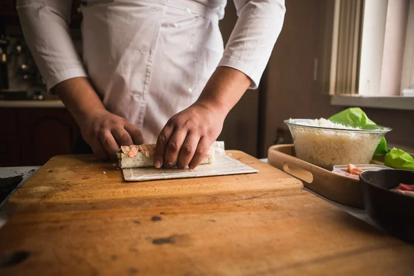 Chef fare rotoli — Foto Stock