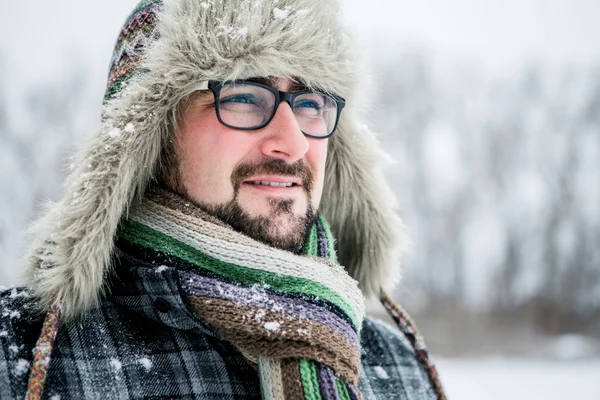 Portret van een lachende man — Stockfoto