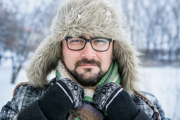 Retrato de homem sério — Fotografia de Stock