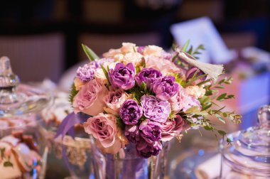 Düğün ya da olay için tablo ayarı