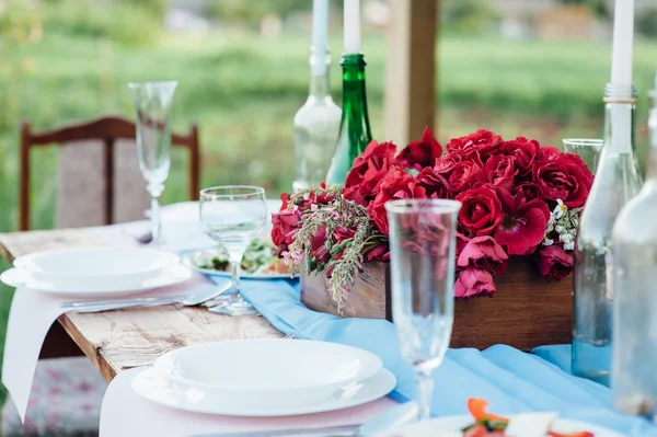 Wedding table setting in rustic style — Stock Photo, Image