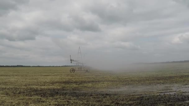 Irrigação pivô centro agrícola automatizado — Vídeo de Stock