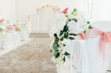 güzel dekorasyonu kapalı düğün için