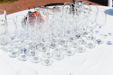 Ziyafet şampanya dolu gözlük düğün