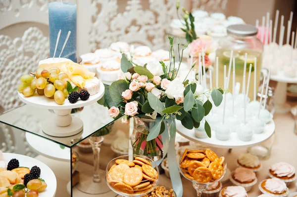 Delicious canapes as event dish — Stock Photo, Image