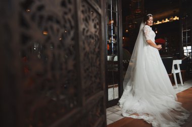 Güzel gelin portre düğün makyaj, saç modeli