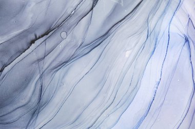 Mavi soyut sanat arkaplan dokusu beyaz. Beyaz kağıdın üzerindeki hassas boya lekeleri. yumuşak odak