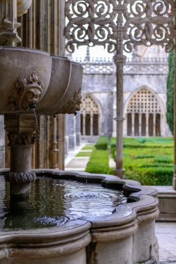 Royal cloister Çeşmede