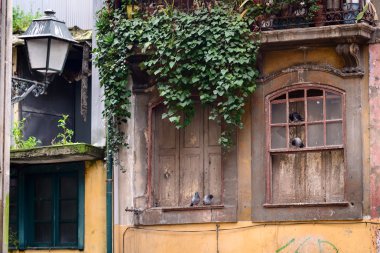 Eski püskü eski ev 