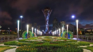 Astana Bayterek Anıtı