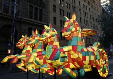 Martin Plac'ta çağdaş performans