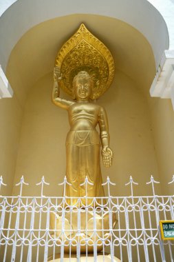 Barış Pagoda, Darjeeling 'deki turistik yerlerden biridir. Dünyadaki tüm milletlerin ve dinlerin uzlaşması ve barışı için kurulmuştur..