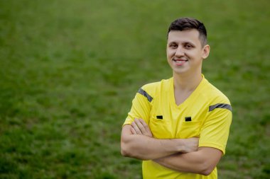 Gülümseyen hakemin portresi. Spor anlayışı, kural ihlali, ofsayt