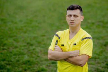 Hakemin portresi. Spor anlayışı, kural ihlali, ofsayt