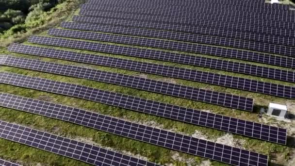 Güneş Enerjisi Istasyonunun Hava Görüntüsü Güneş Işığı Yenilenebilir Enerji Güneş — Stok video