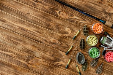 Sazan balıkçılığı ve olta yemi için aksesuarlar..