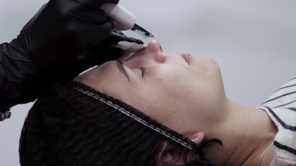 Young Woman Receiving Ultrasound Cavitation Facial Peeling Cleansing Cosmetology Facial — Stock Video