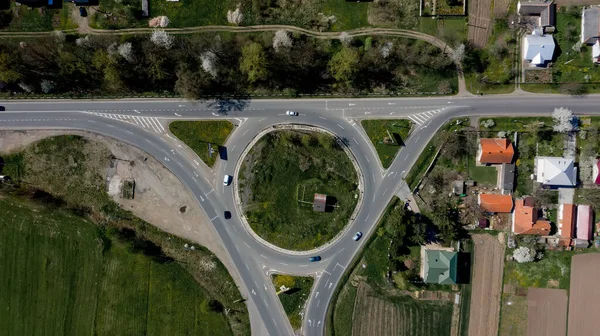 Roundabout Tráfego Carros Caminhões Círculo Anel Estrada Vista Superior Aérea — Fotografia de Stock